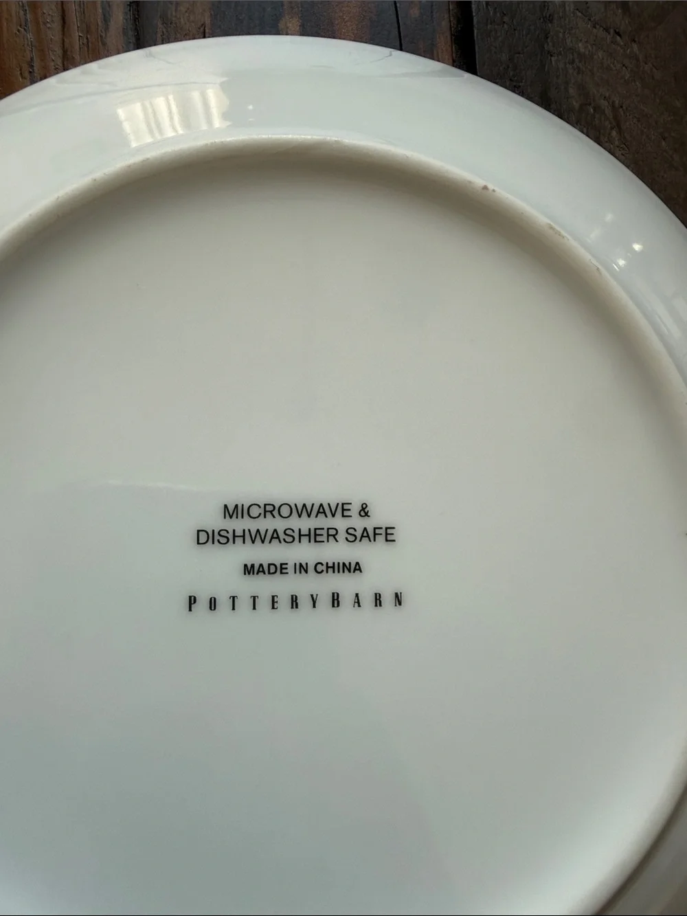 Pottery Barn Holiday Red Car Tree Ceramic 7 in Set of 4 Appetizer/Desert Plates